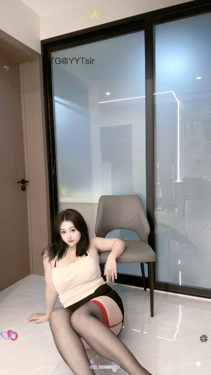 爱喝牛奶的墩墩 2025-08-14 20:50:40 #秀身材##穿搭# 第2张