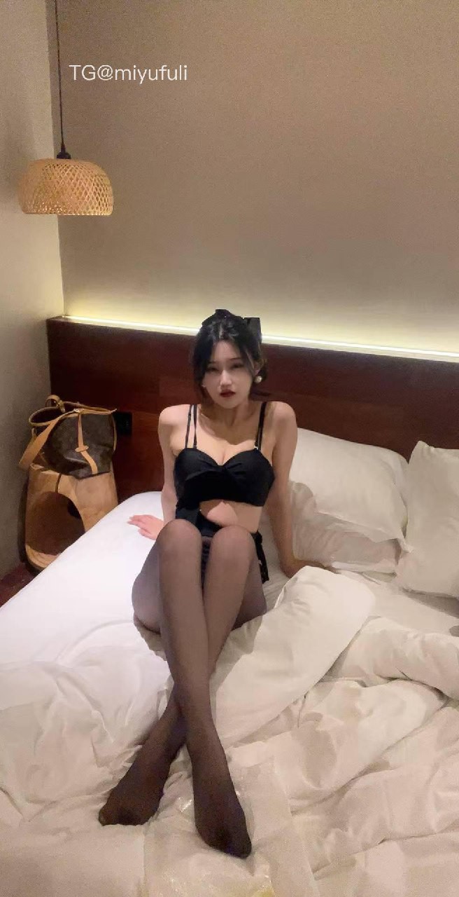 辰妈吖 2025-08-15 16:34:01 我家也有只会后空翻的猫 #秀身材# 第9张