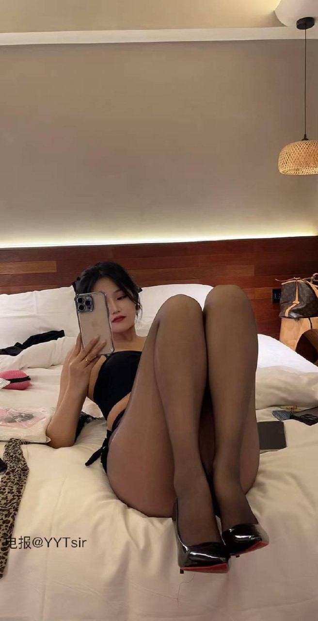 辰妈吖 2025-08-15 16:34:01 我家也有只会后空翻的猫 #秀身材# 第12张