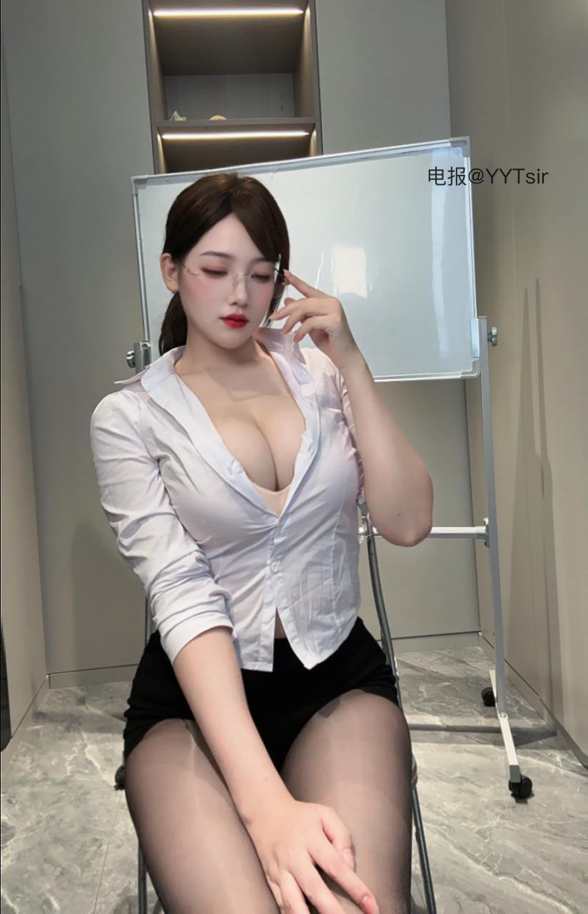 可可西 2025-08-16 22:59:25 喜欢被老师管教吗？ 第8张