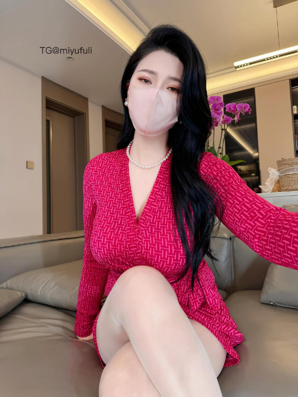 余少奶奶 截止2025-08-14前 照片472p 第130张