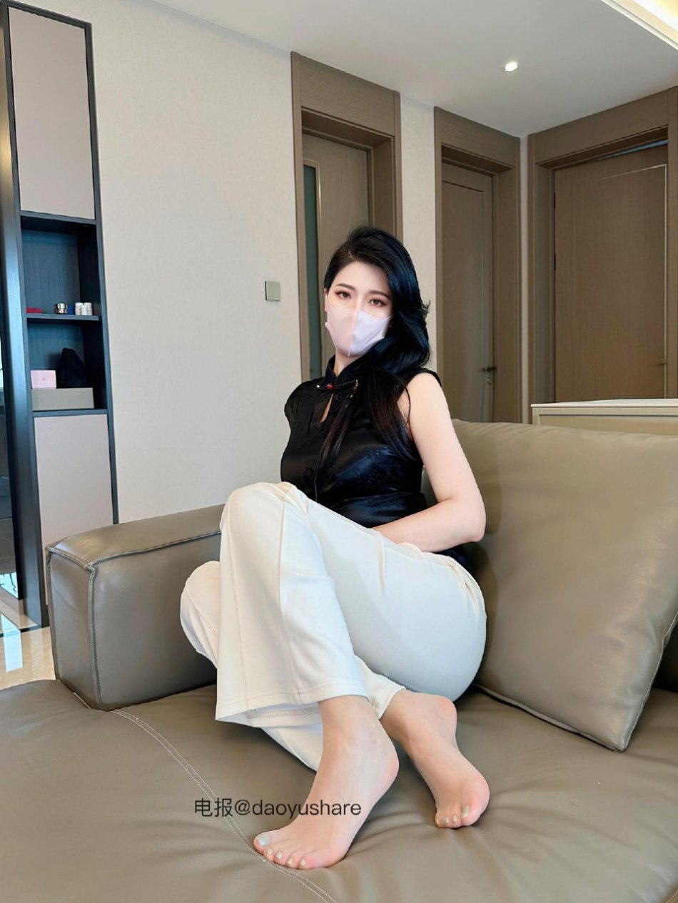 余少奶奶 截止2025-08-14前 照片472p 第158张