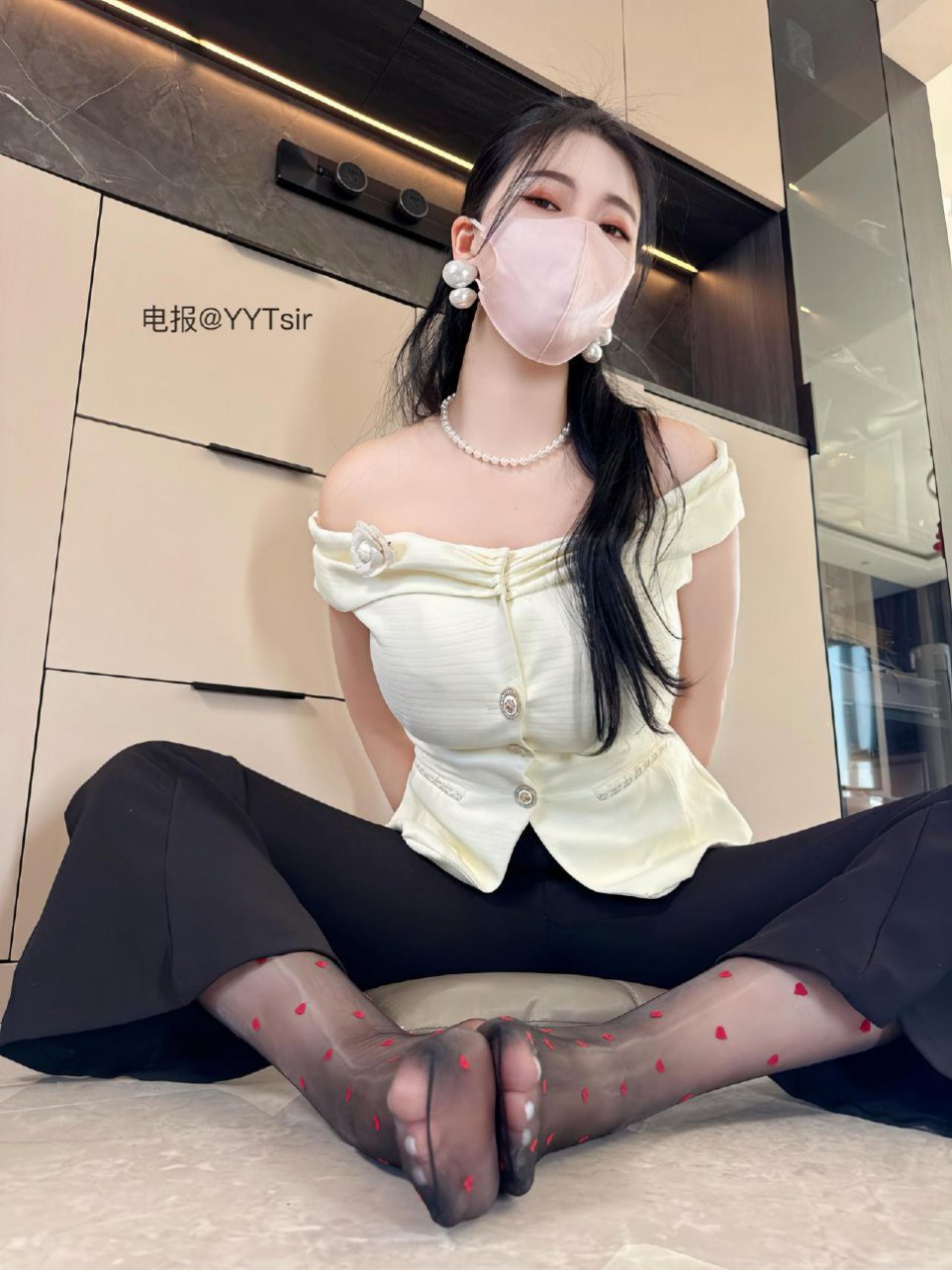 余少奶奶 截止2025-08-14前 照片472p 第186张