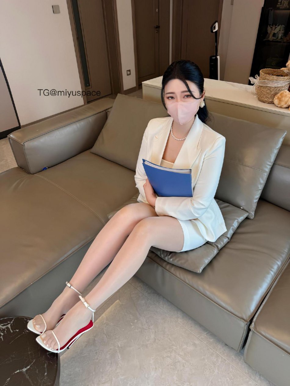 余少奶奶 截止2025-08-14前 照片472p 第325张