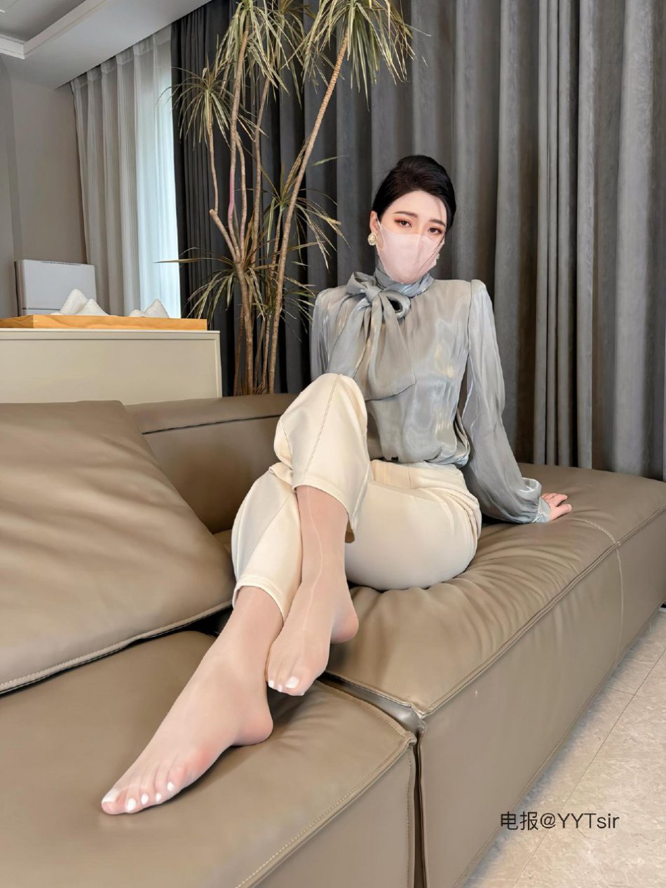 余少奶奶 截止2025-08-14前 照片472p 第351张