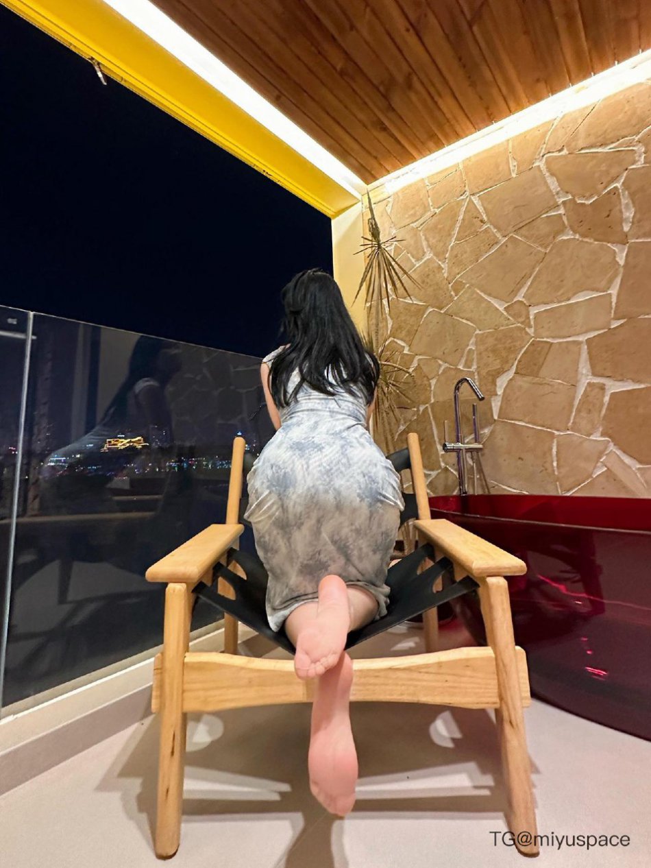 余少奶奶 截止2025-08-14前 照片472p 第358张