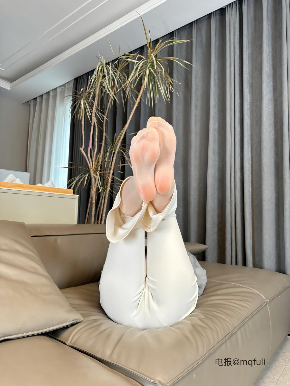 余少奶奶 截止2025-08-14前 照片472p 第356张