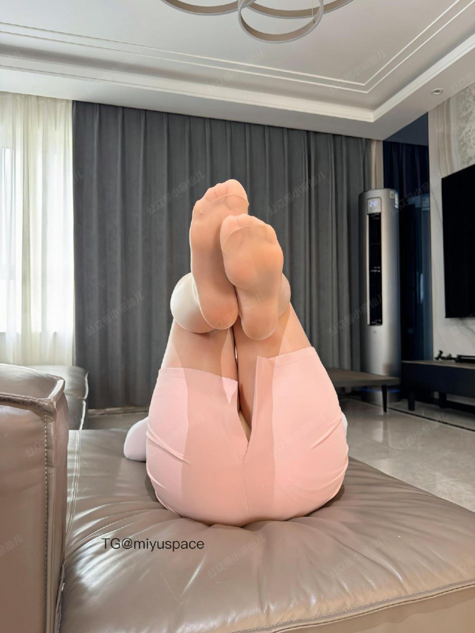 余少奶奶 截止2025-08-14前 照片472p 第444张