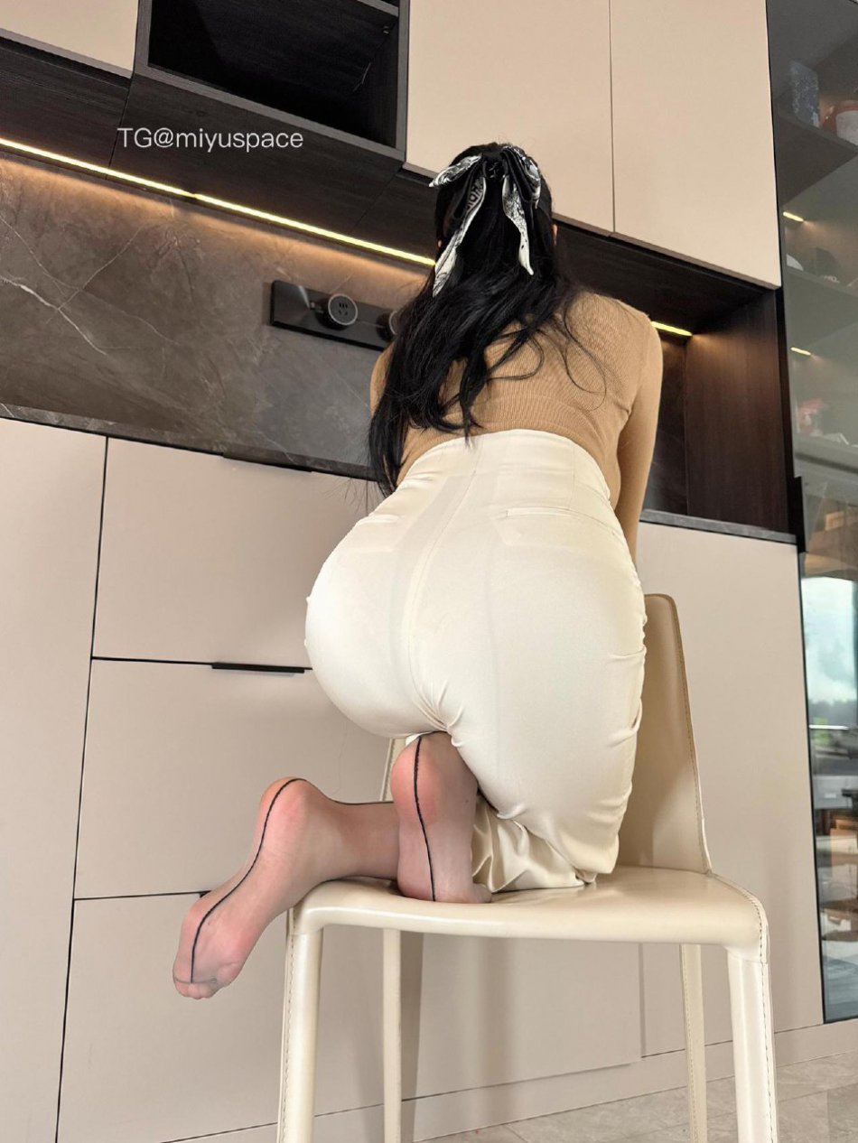 余少奶奶 截止2025-08-14前 照片472p 第445张