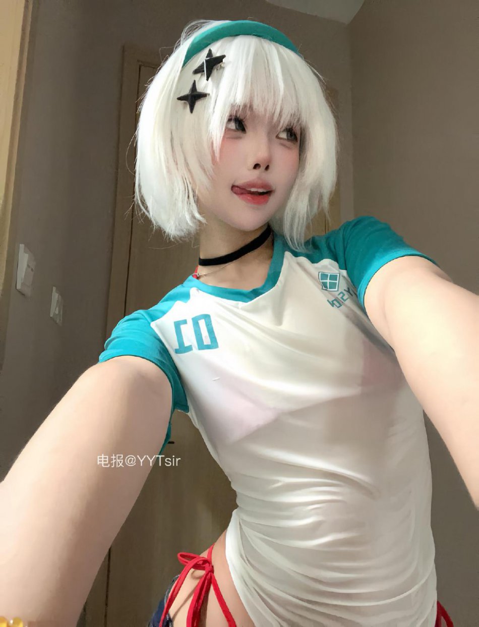 小安an 2025-08-24 20:41:55 #反差##秀身材##闪现# 抖音新一条 第1张