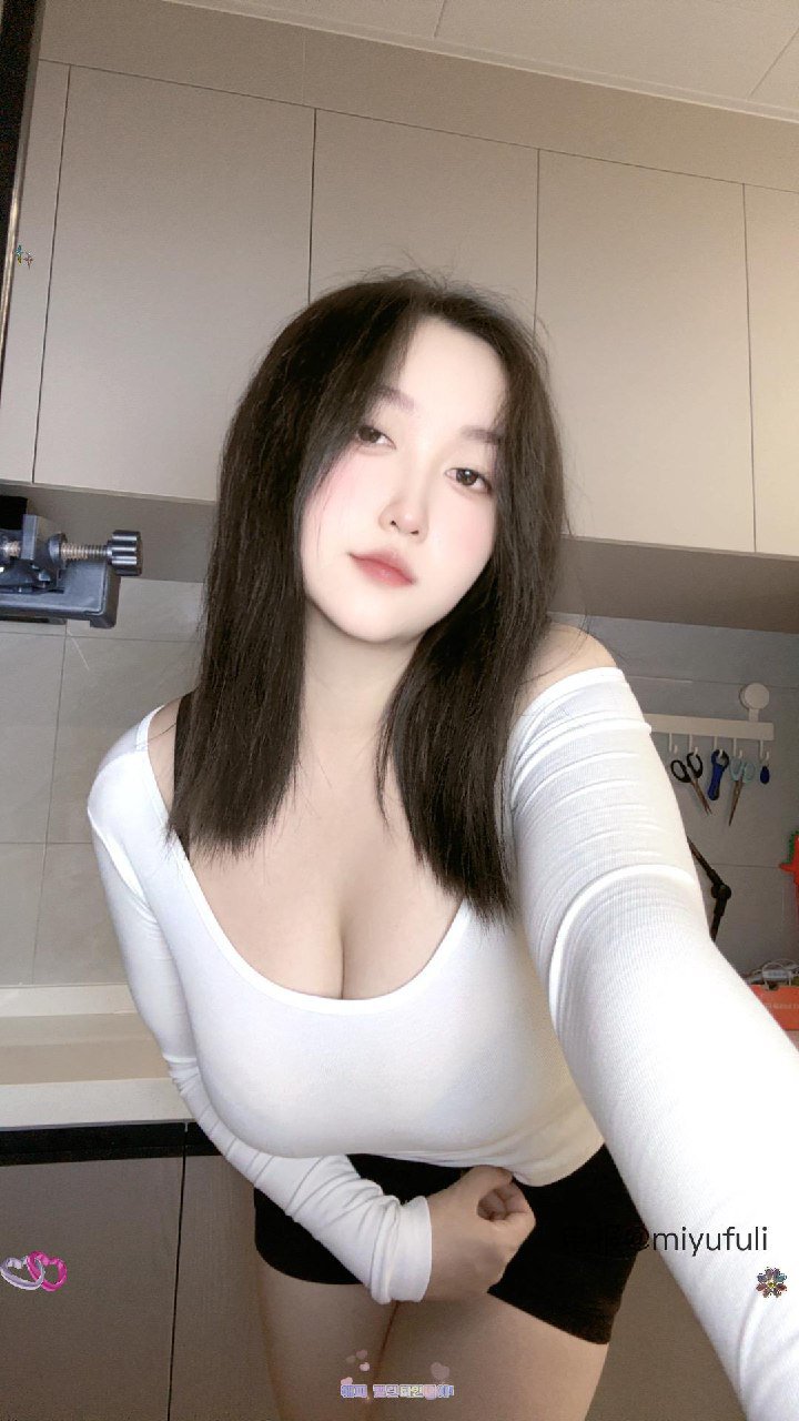 爱喝牛奶的墩墩 2025-08-30 11:02:56 照片33p 第13张