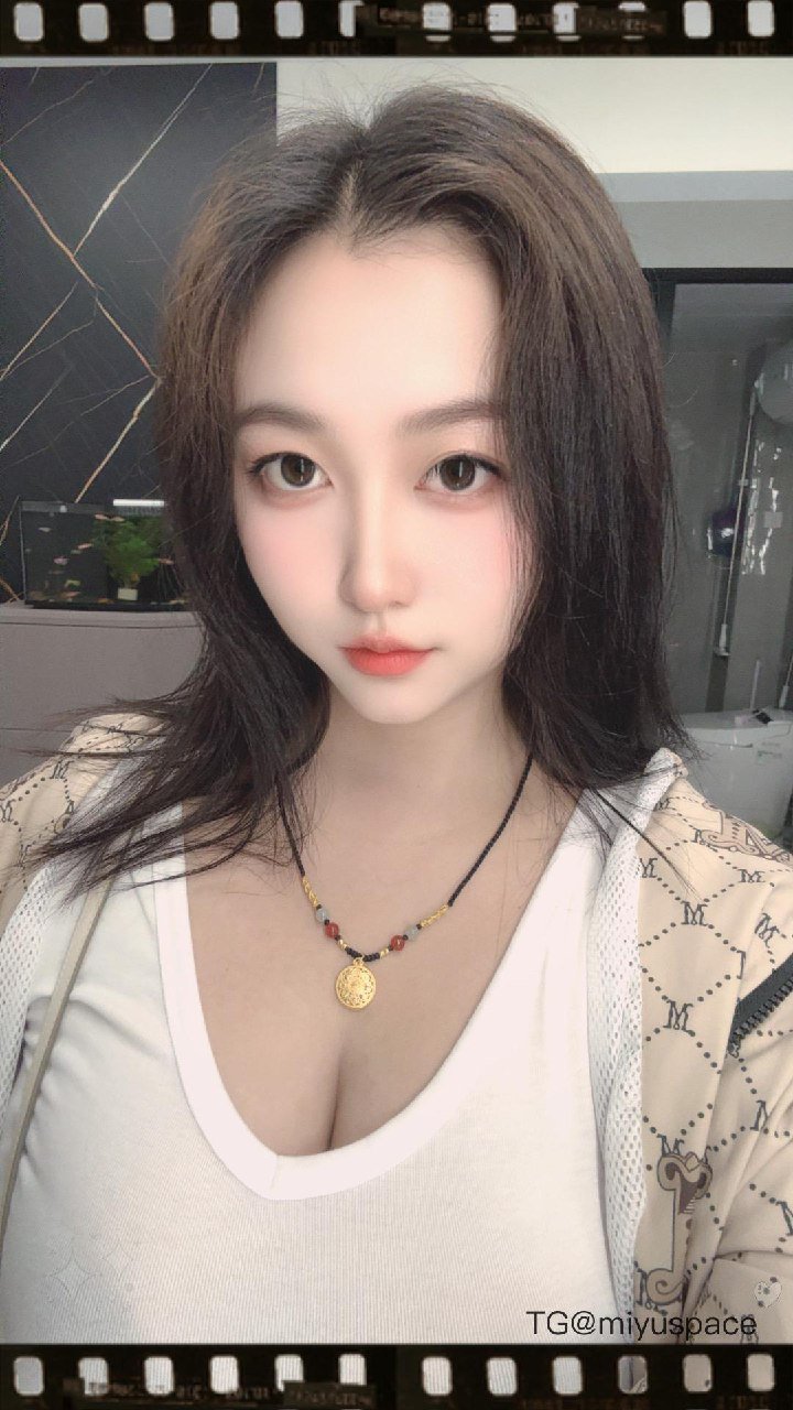 爱喝牛奶的墩墩 2025-08-30 11:02:56 照片33p 第16张