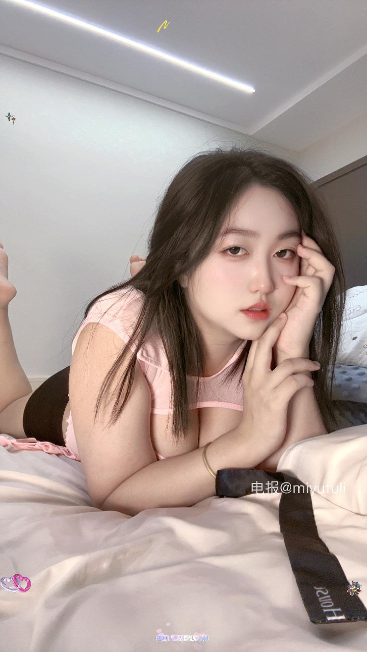 爱喝牛奶的墩墩 2025-08-30 11:02:56 照片33p 第33张