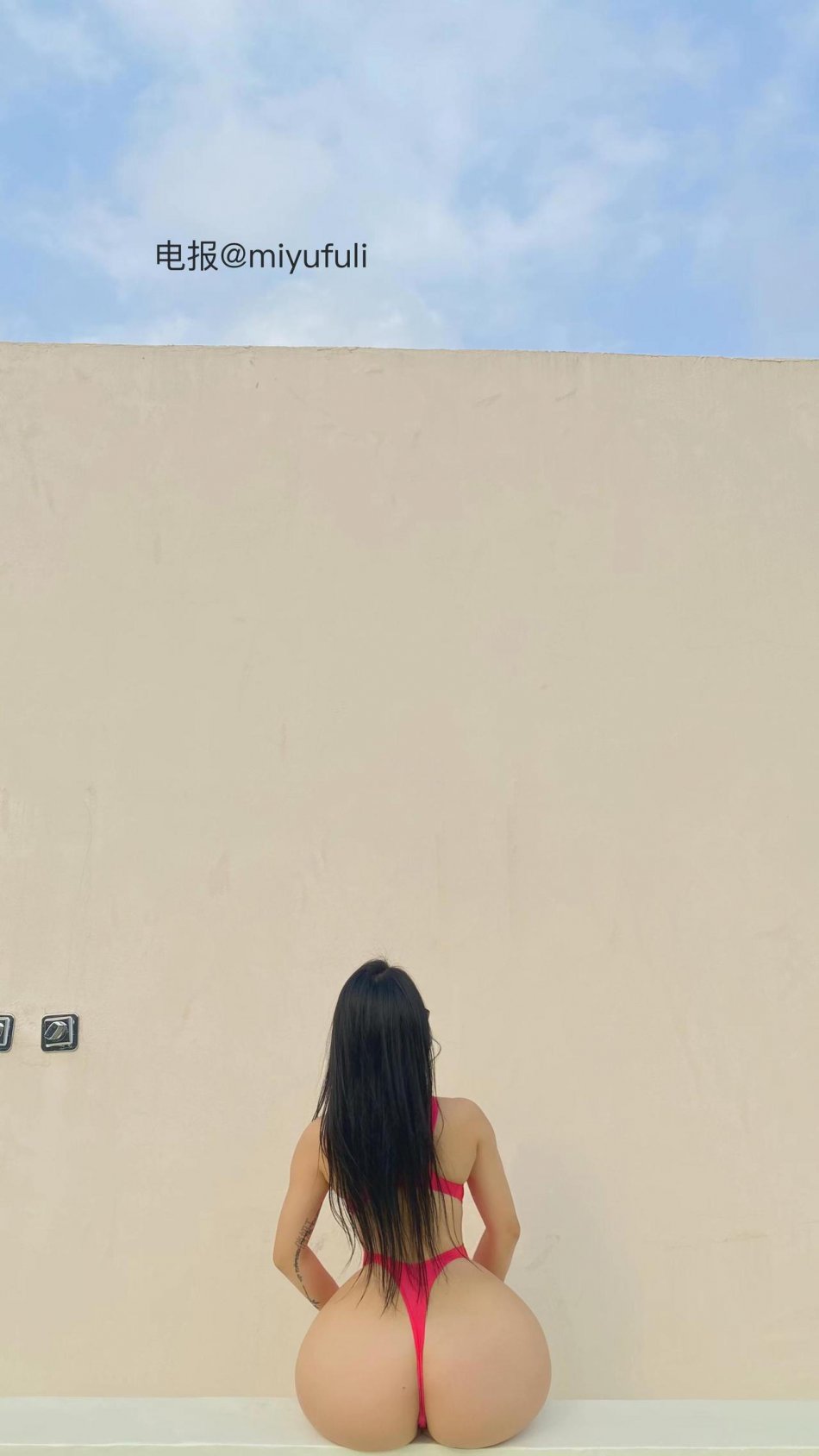 俏妞 2025-08-05 14:22:49 玫红色大露背比基尼 俏妞qiaoniuTT 第21张