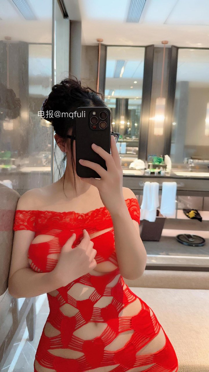 俏妞 2025-08-15 16:19:39 测测姐姐的深度👄 #反差##秀身材# 俏妞qiaoniuTT 第2张