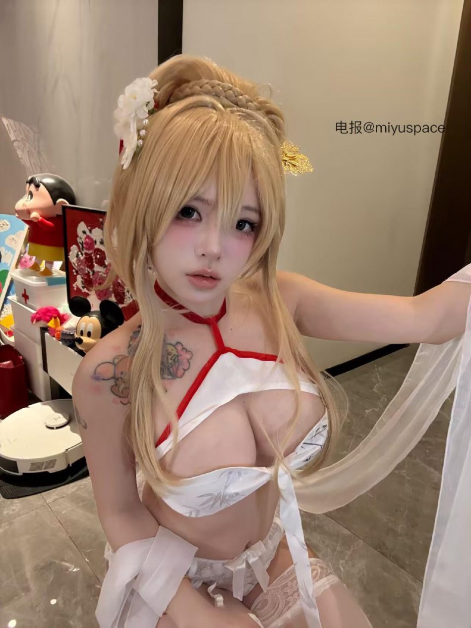 哎呀一一 #知一 2025-08-02 22:04:15 做壁纸一绝这套绝了 第2张