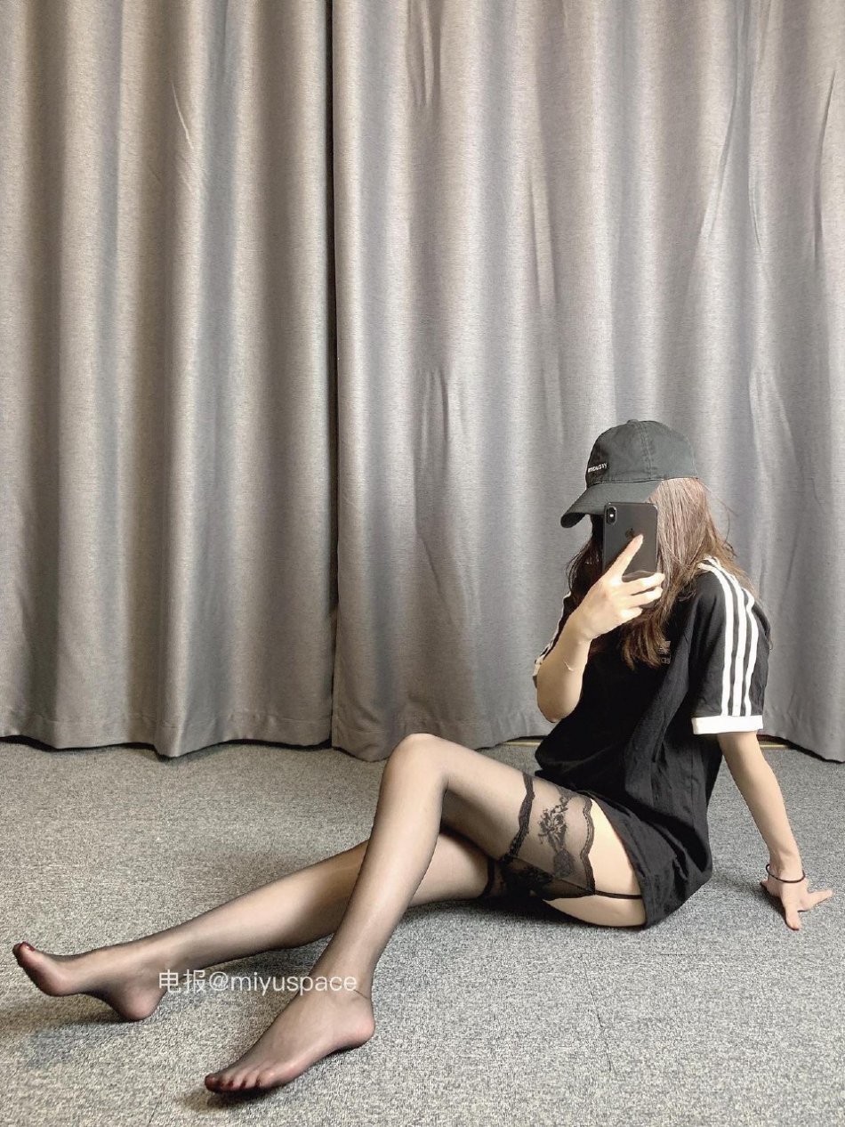 小仙女Elaine 2025-08-03 18:28:44 二十一张绝美福利大图 第21张