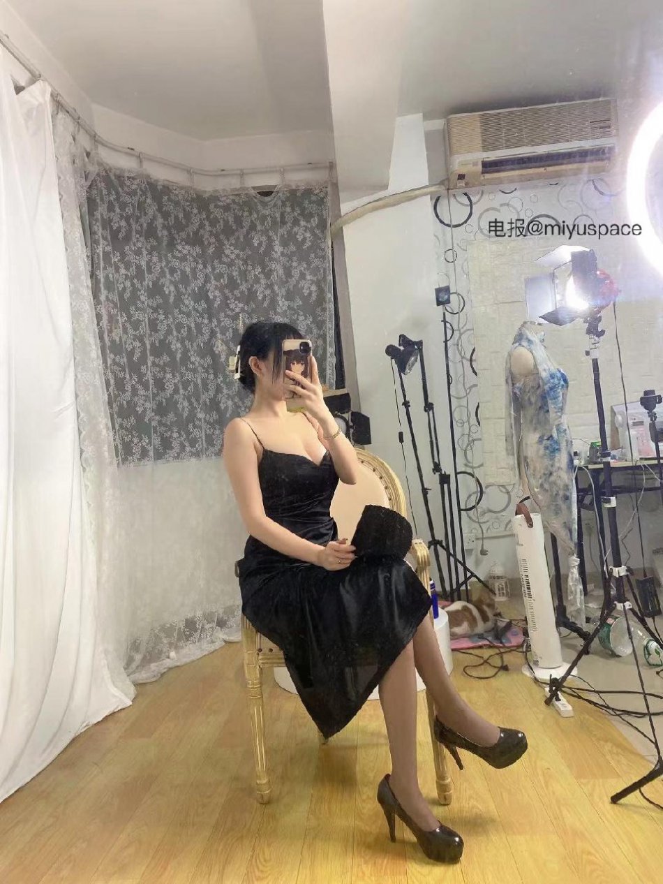 Tina很妖孽呀 2025-09-06 11:09:04 黑色连衣裙🤩好有气质😍 第5张