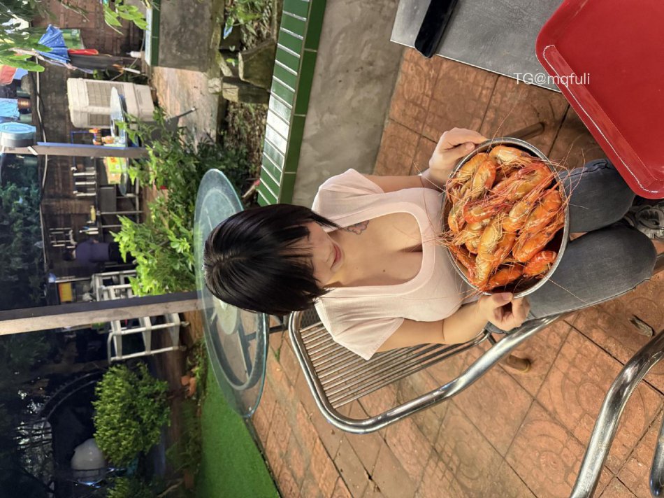 哎呀一一 2025-09-21 20:13:35 宝~吃虾吗?这个是我自己吊的哟 第2张