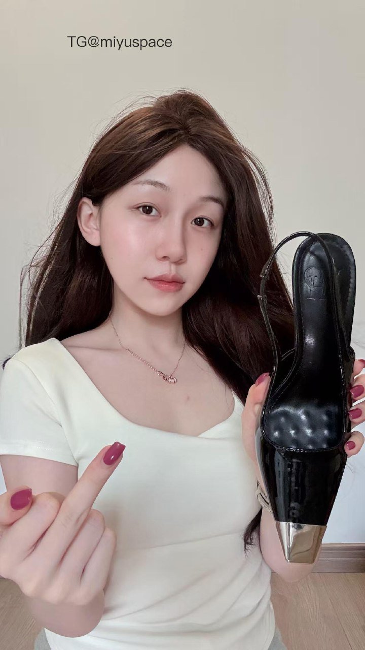 别拔虎牙 2025-09-30 21:20:02 #秀身材#