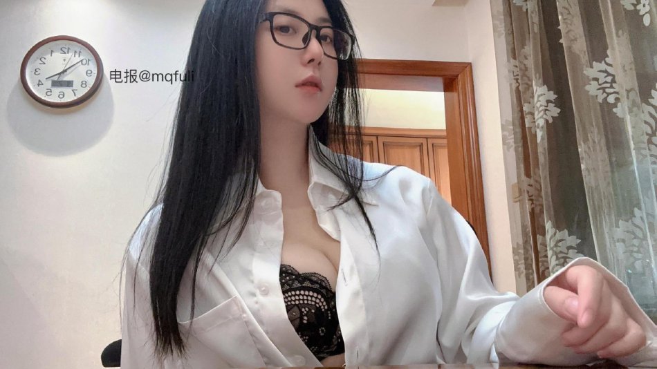 俏妞 2025-09-07 14:27:57 你又没老婆叫我声老婆怎么了 #秀身材# 俏妞qiaoniuTT 第15张