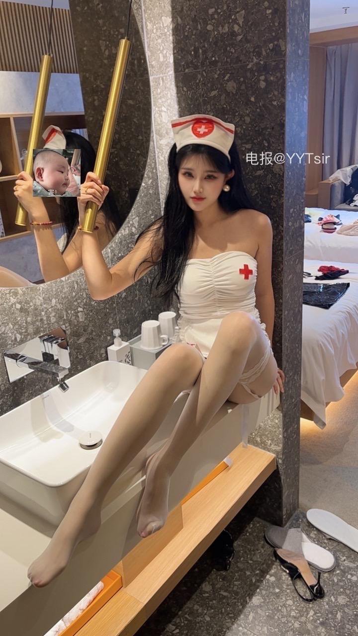 辰妈吖 2025-10-11 14:58:34 身体不舒服 可以帮我打一针么 第2张