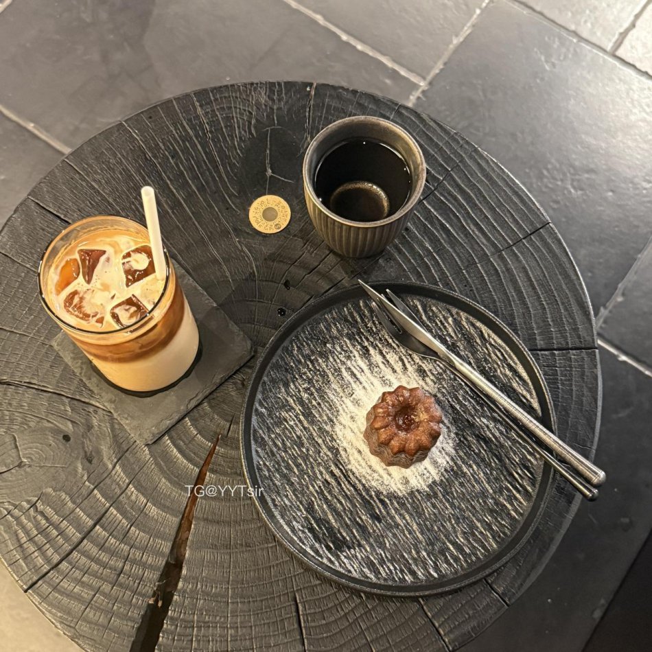 梦心玥 2025-10-22 13:37:10 旗袍长裙绝美九图 第7张