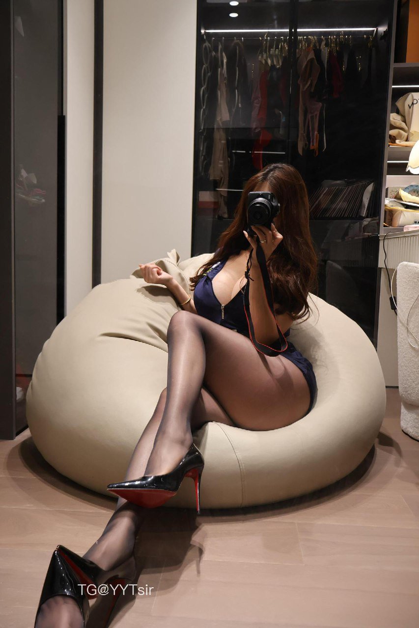 陈大小姐 2025-10-24 20:07:18 喜欢和你玩有种逗小狗的感觉 第10张