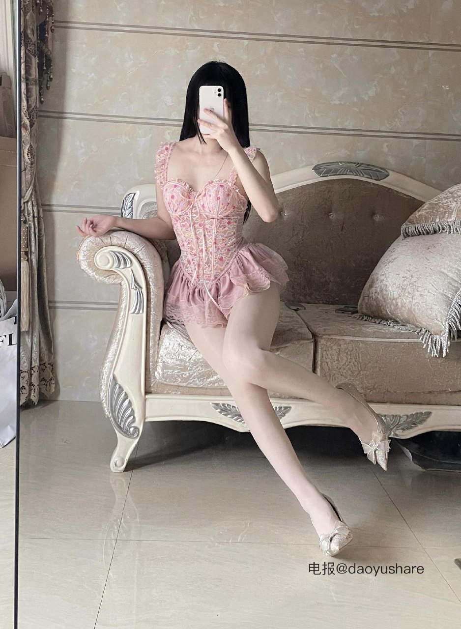 馨馨去哪了 2025-10-30 00:37:13 这套好美#反差##少女# 第2张