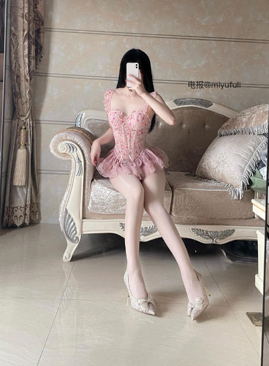 馨馨去哪了 2025-10-30 00:37:13 这套好美#反差##少女# 第3张