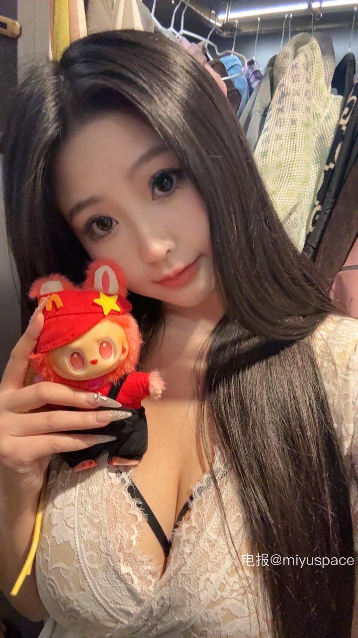 肉装杨玉环 2025-10-24 21:52:04 是麦当劳女孩