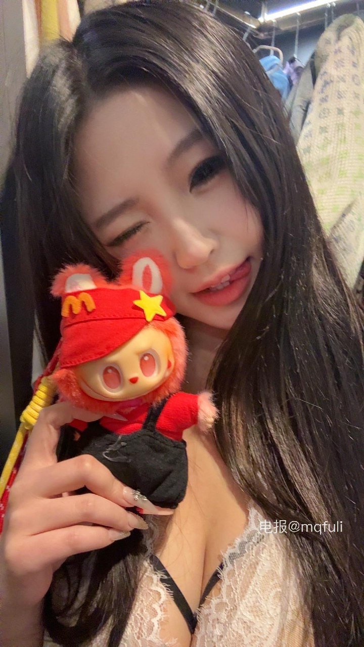 肉装杨玉环 2025-10-24 21:52:04 是麦当劳女孩