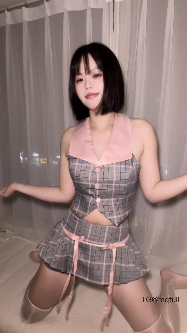 小瑾 2025-10-24 15:18:19 甜妹预号~又御又辣 第7张