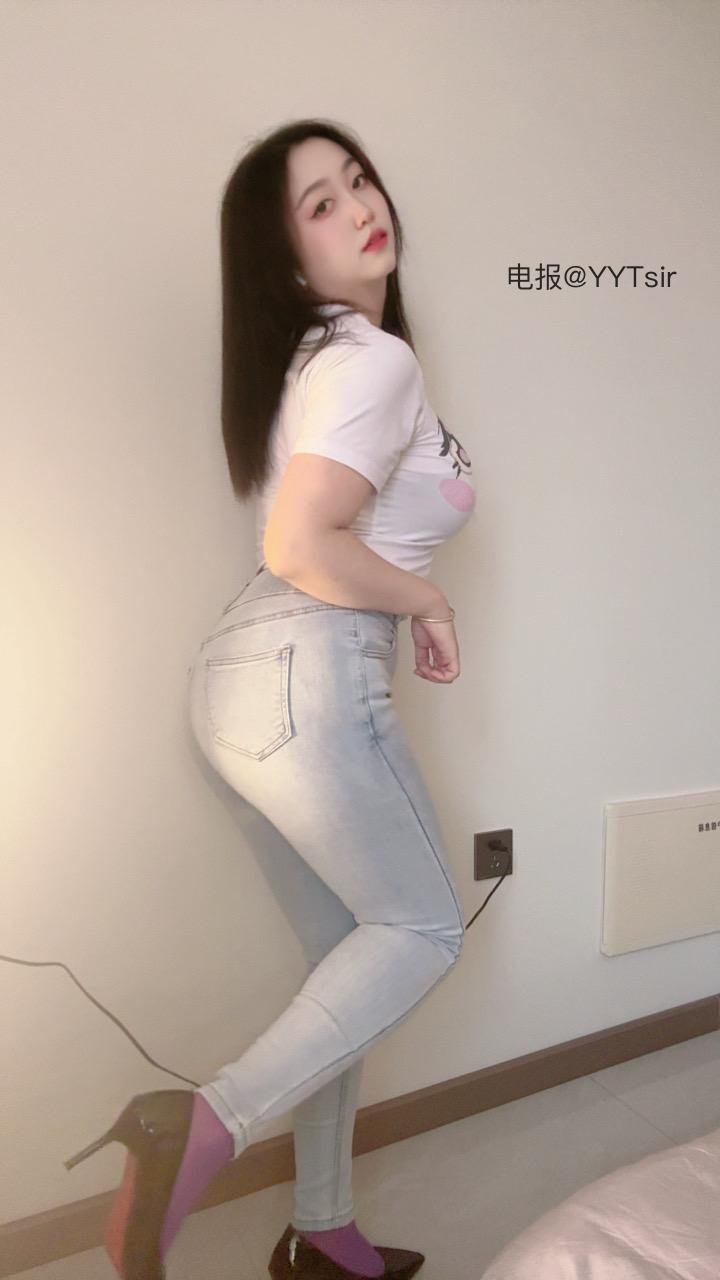 爱喝牛奶的墩墩 2025-10-31 23:34:18 照片