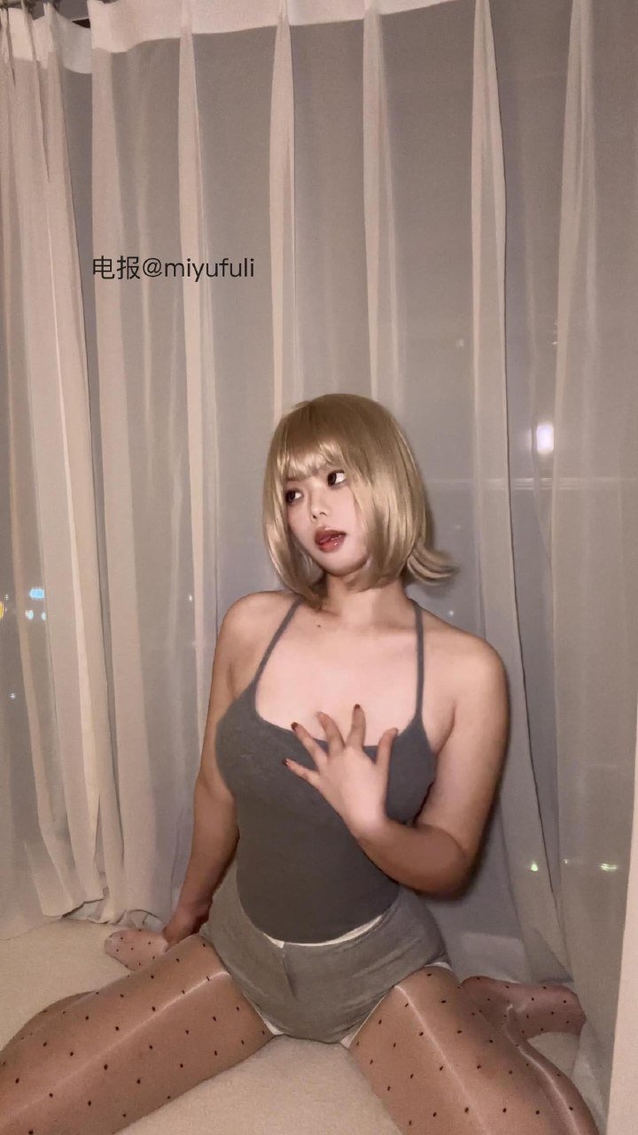 小瑾 2025-11-03 12:49:43 金发美女~美 第6张