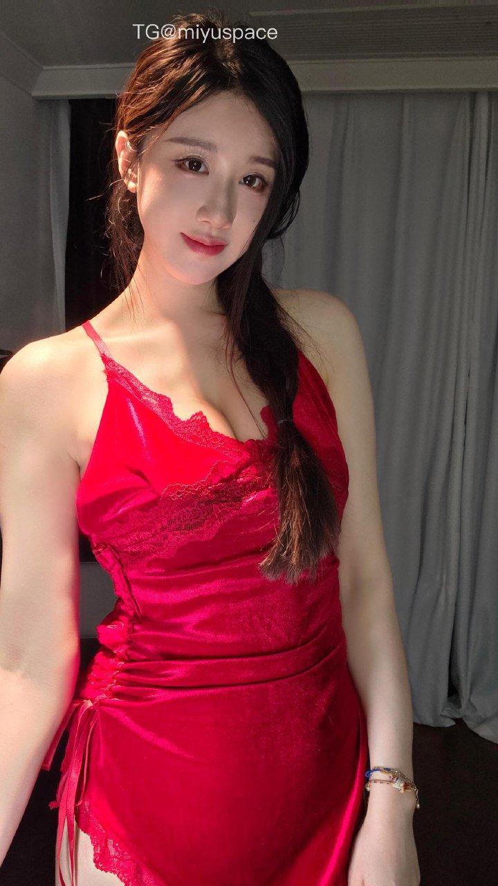 轩子巨2兔 2025-11-03 14:02:09 韩漫少f，季卡可以哦超炸系列 第5张