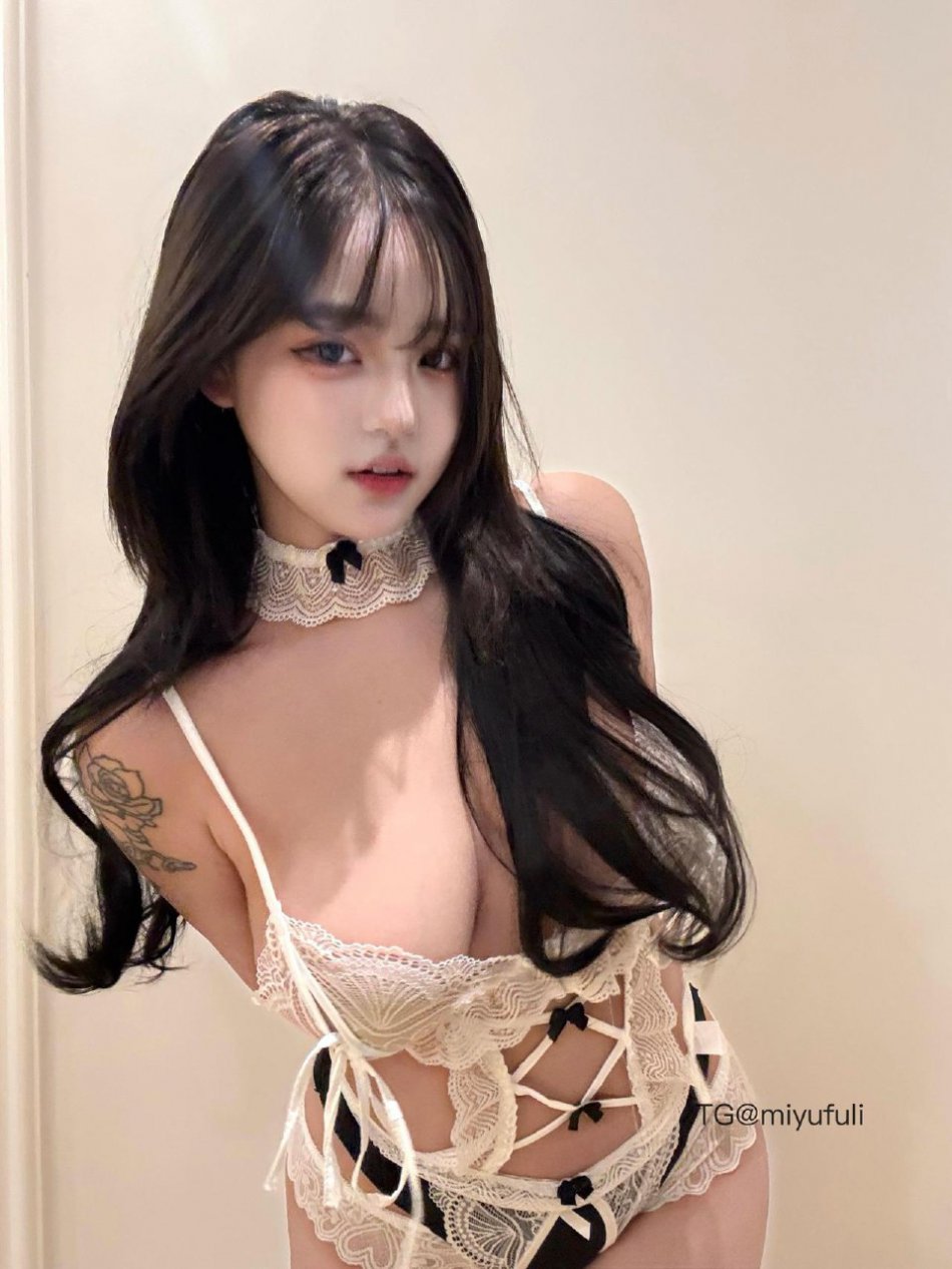 小优优子 2025-11-18 16:57:29 这期好纯 做不了你的白月光就做你的启蒙老师🐰