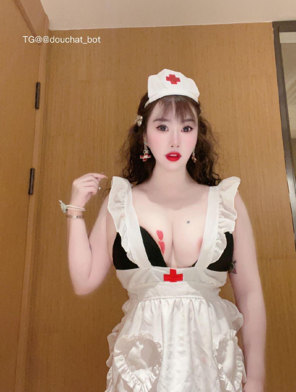 CC宠儿凌溪 2023-11-21 05:08:19 粉嫩少女情怀护士小姐姐 第3张