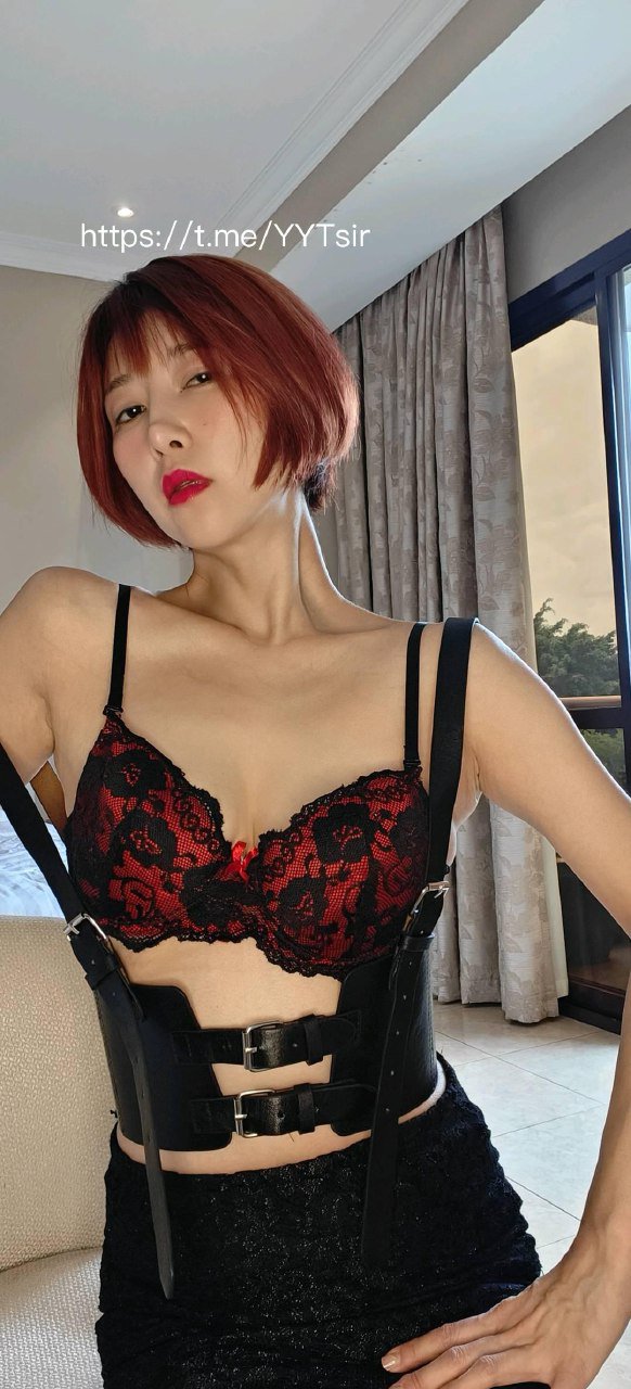 luna长腿仙女 2024-01-19 14:40:45 虐一点,老公会更刺激呢 第1张