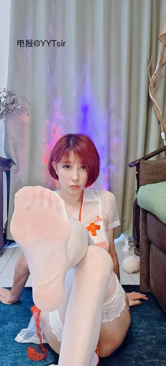 luna长腿仙女 2024-01-22 13:49:31 这样的小护士,你想不想体验一下♥ 第6张