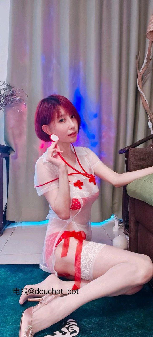 luna长腿仙女 2024-01-22 13:49:31 这样的小护士,你想不想体验一下♥ 第8张