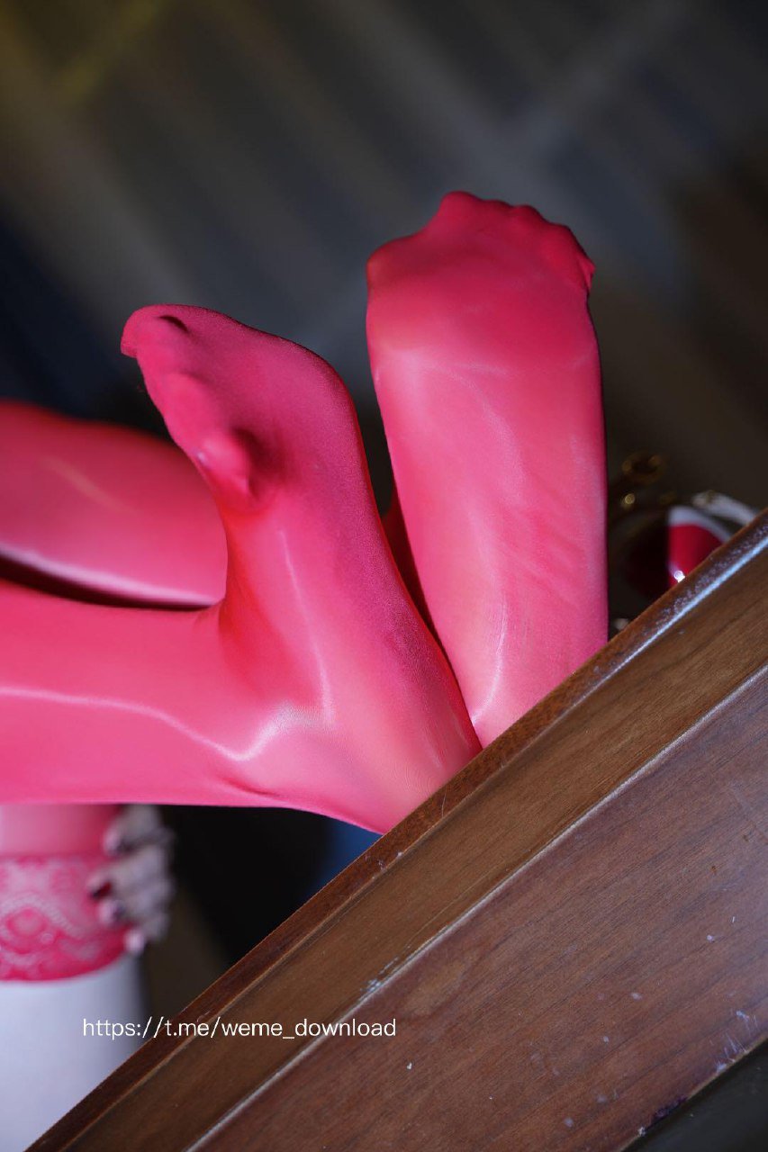 蕾蕾醒了没 2024-04-14 03:32:04 桌子下的小嘴为您一天的劳累服务放松 第37张