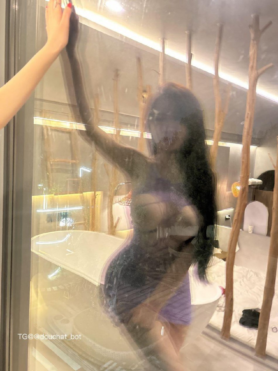 Carol周妍希 2024-06-17 05:20:01 你是我的药一日见效 第11张