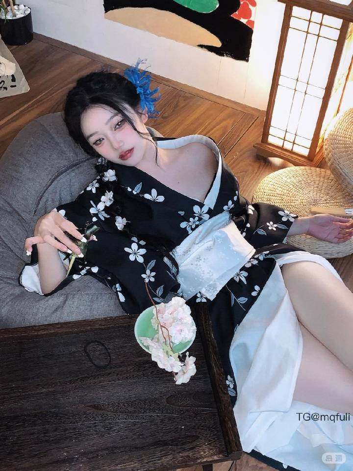 肉伶 | 2026-05-13照片 第2张