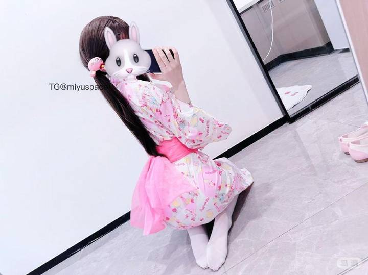 小猫酱 | 2026-05-13照片 第1张