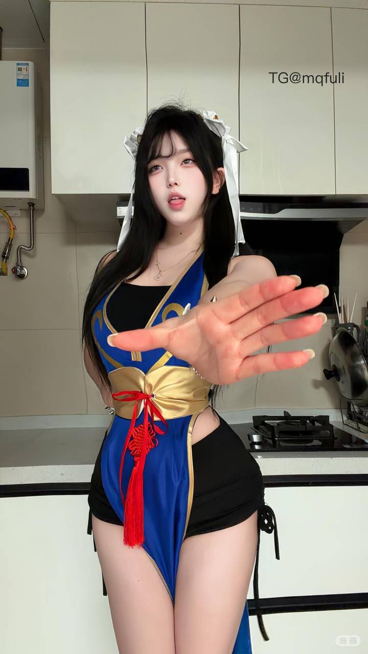 小小琴 | 2026-05-13照片 | 短篱残菊一枝黄