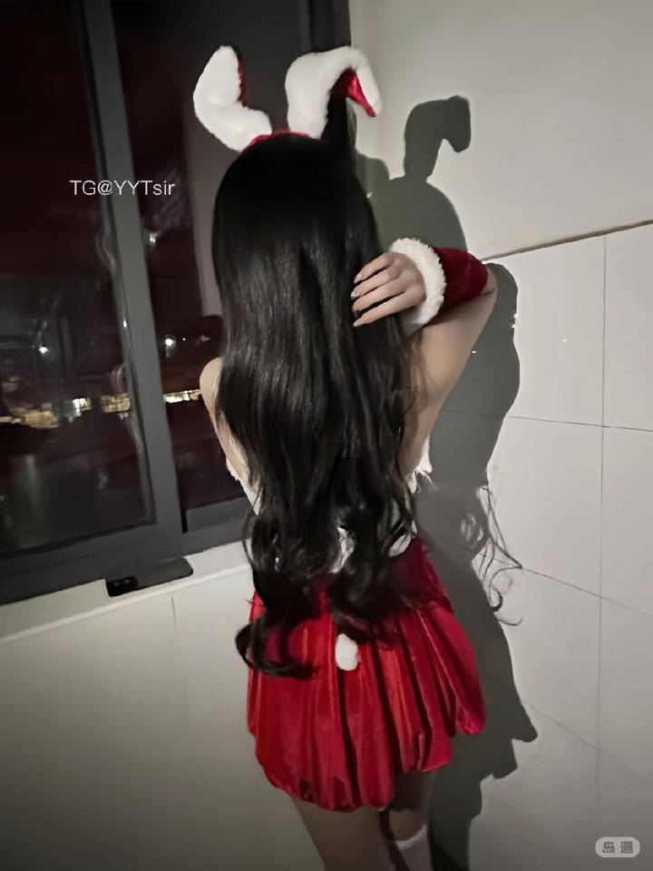 妍小妍 | 2026-05-13照片 第6张