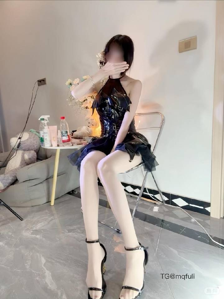 猪颖颖颖 | 2026-05-13照片 第26张