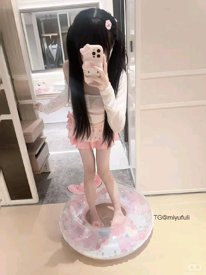 萌白酱 | 2026-05-13照片 第18张