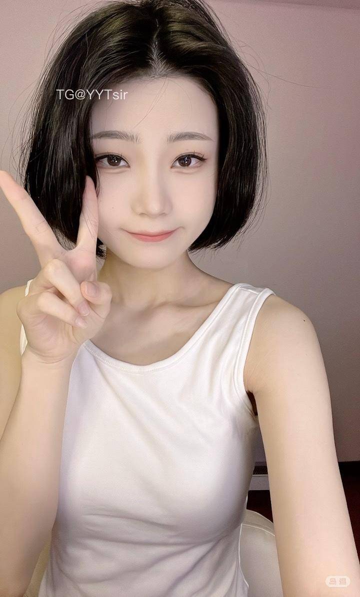 徐凡凡 | 2026-05-13照片 | 一郡官闲唯副使